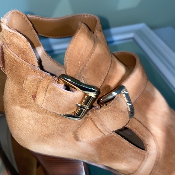 2 items for the higher price! Casual high heels! - Picture 4 of 4